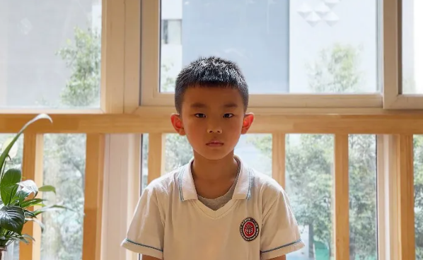 纹枰之星|1月做2160道死活题，邢正轩：努力过，就不会惧怕任何困难